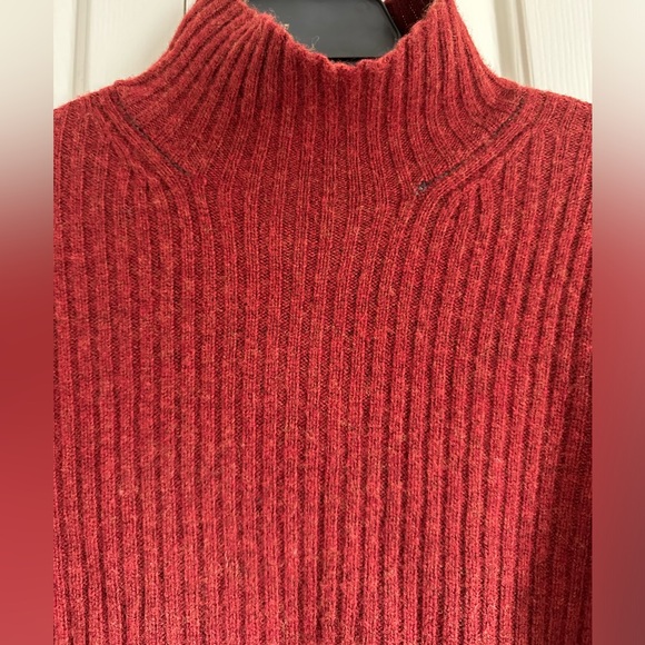 ASO Rory Gilmore iconic orange sweater alt Gilmore Girls - Picture 9 of 12